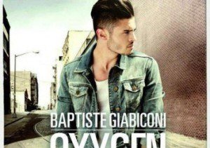 L'album de baptiste giabiconi est au top des ventes devant Garou et Mika