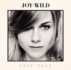 Face à Face est le premier Album de la jeune artiste mosellane Joy Wild